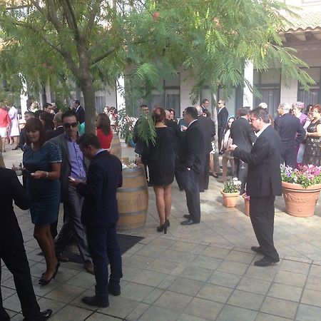 Hotel Restaurante San Roque เมดีนา เดล กัมโป ภายนอก รูปภาพ